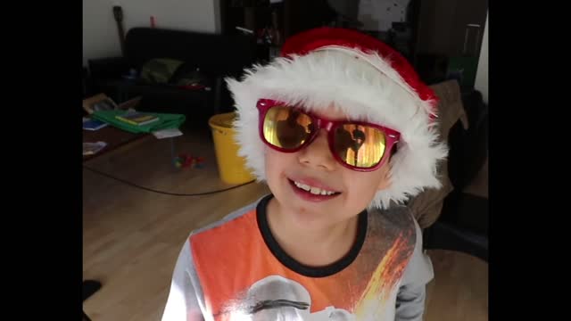 MAX Der Papagei Der Nicht Lernen Will GUT   Converted 1 